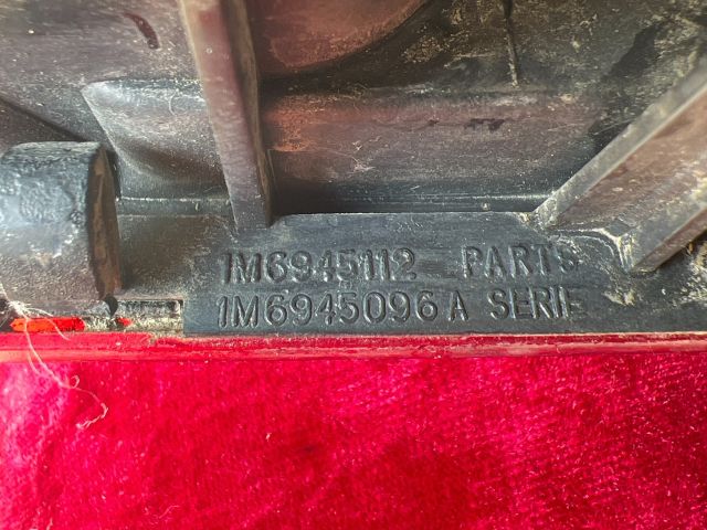 bontott SEAT LEON Jobb Külső Hátsó Lámpa