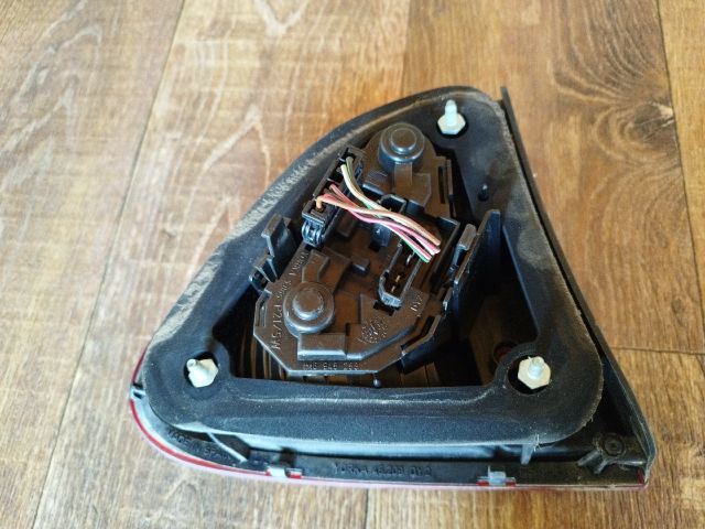 bontott SEAT LEON Jobb Külső Hátsó Lámpa