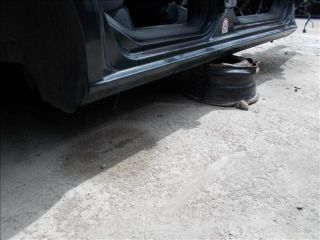 bontott SEAT LEON Jobb Küszöb