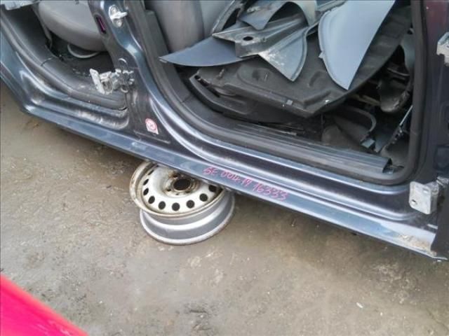 bontott SEAT LEON Jobb Küszöb