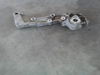 bontott SEAT LEON Jobb Lengőkar Tartó