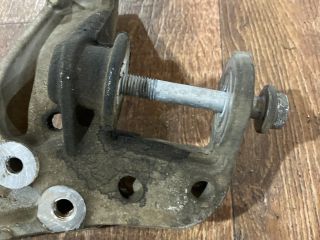 bontott SEAT LEON Jobb Lengőkar Tartó