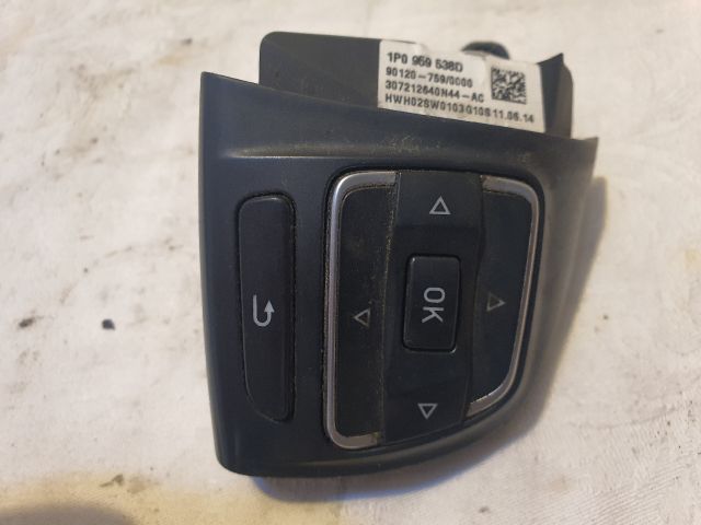 bontott SEAT LEON Jobb Multikormány Kapcsoló