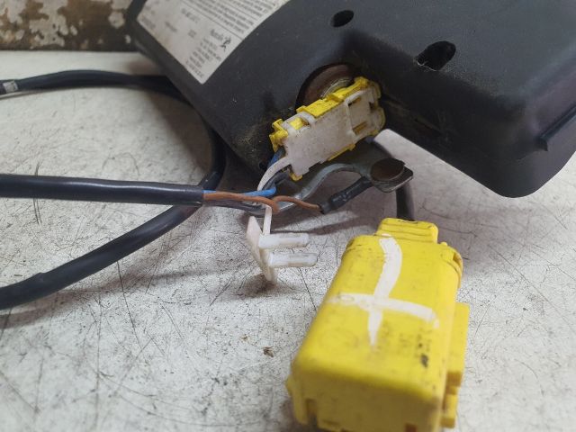 bontott SEAT LEON Jobb Oldallégzsák