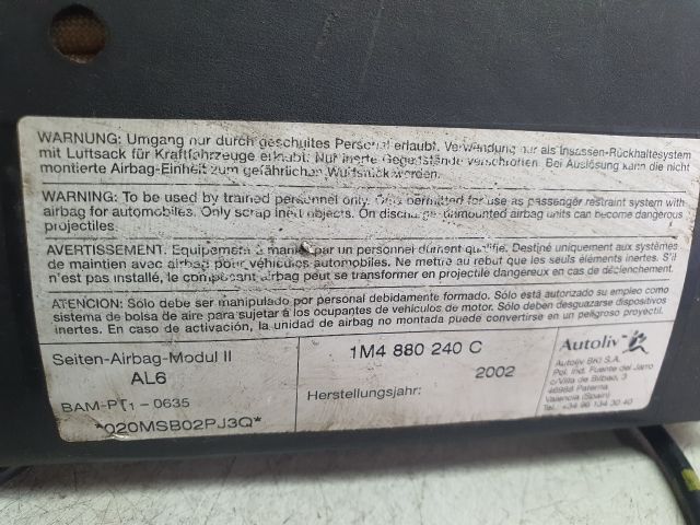 bontott SEAT LEON Jobb Oldallégzsák