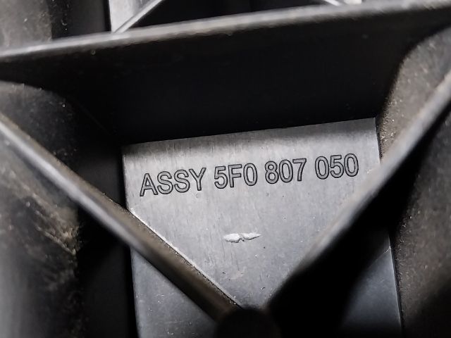 bontott SEAT LEON Jobb Sárvédő Oldaltartó