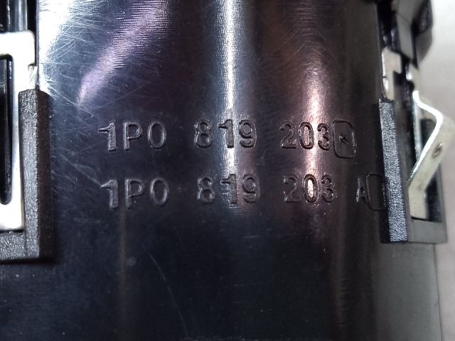 bontott SEAT LEON Jobb Szellőző