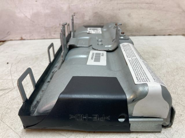 bontott SEAT LEON Jobb Térdlégzsák