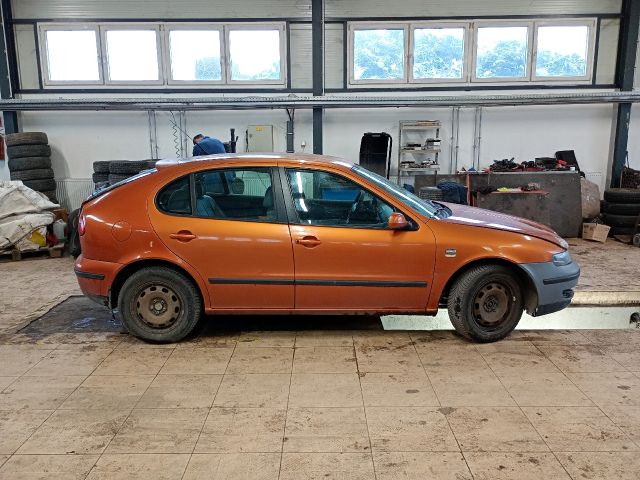 bontott SEAT LEON Jobb Visszapillantó Tükör (Mechanikus)