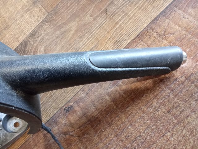 bontott SEAT LEON Kézifék Kar