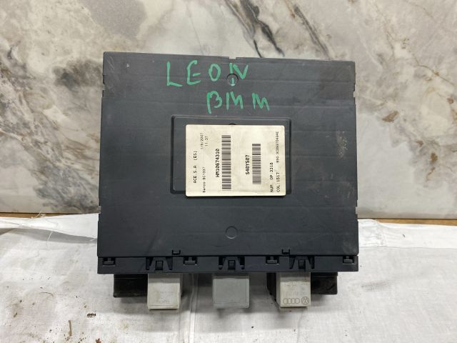 bontott SEAT LEON Komfort Elektronika