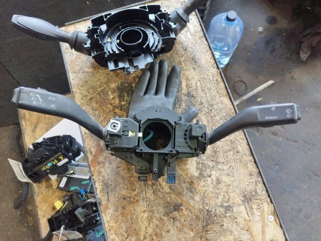 bontott SEAT LEON Komplett Kormánykapcsoló (Bajuszkapcsoló)