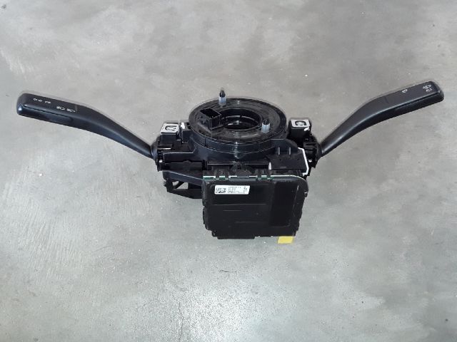 bontott SEAT LEON Komplett Kormánykapcsoló (Bajuszkapcsoló)