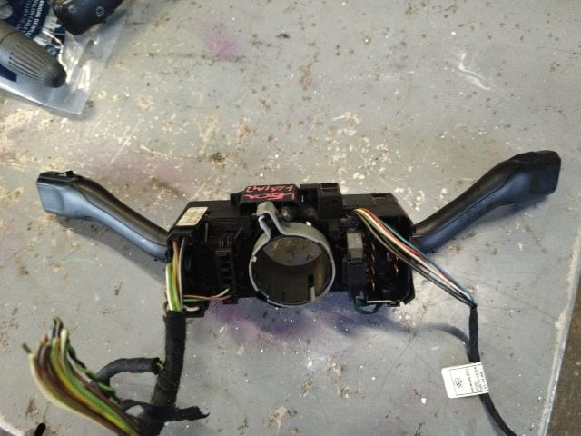 bontott SEAT LEON Komplett Kormánykapcsoló (Bajuszkapcsoló)