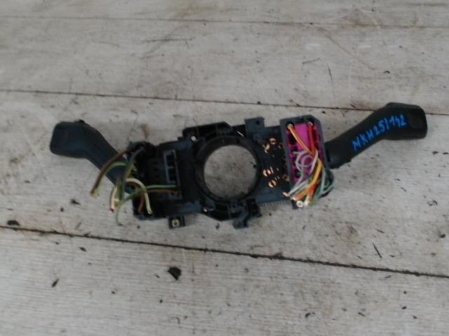 bontott SEAT LEON Komplett Kormánykapcsoló (Bajuszkapcsoló)