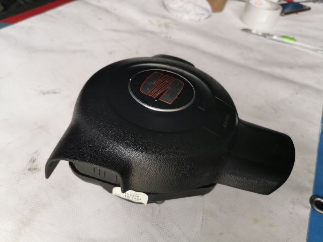 bontott SEAT LEON Kormánylégzsák