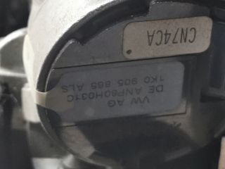 bontott SEAT LEON Kormányoszlop Kormányzárral