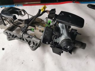 bontott SEAT LEON Kormányoszlop Kormányzárral