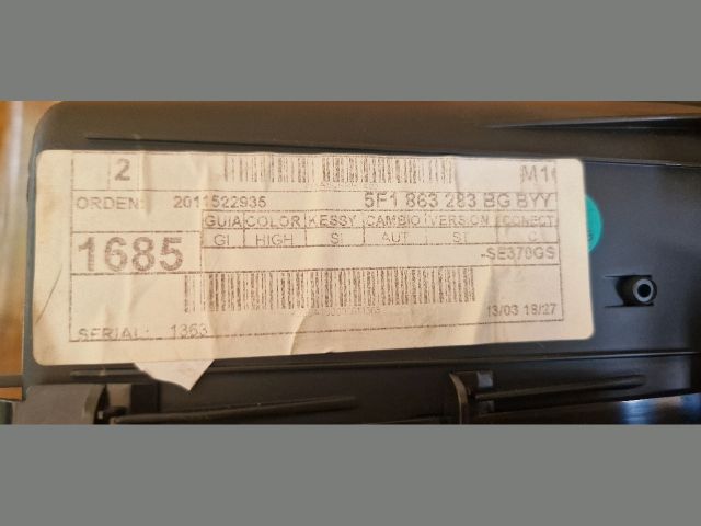 bontott SEAT LEON Középkonzol Keret