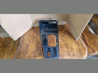 bontott SEAT LEON Középkonzol Keret