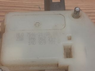 bontott SEAT LEON Központizár Motor Csomagtérajtó