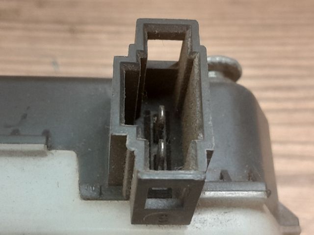 bontott SEAT LEON Központizár Motor Csomagtérajtó