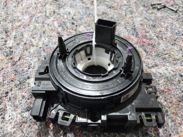 bontott SEAT LEON Légzsák Átvezető Szalagkábel