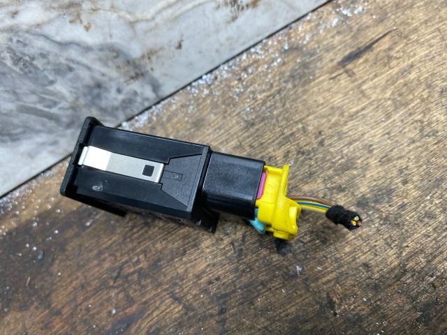 bontott SEAT LEON Légzsák Kapcsoló