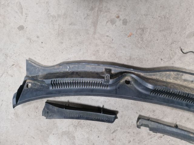 bontott SEAT LEON Levélrács