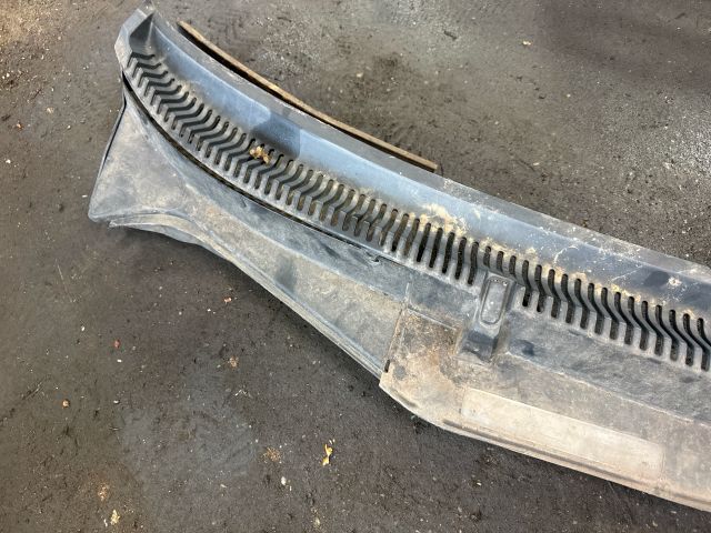 bontott SEAT LEON Levélrács