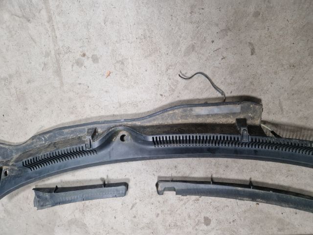 bontott SEAT LEON Levélrács