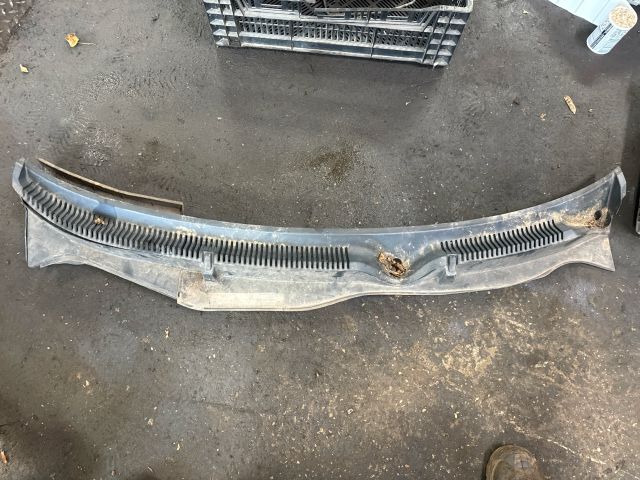 bontott SEAT LEON Levélrács