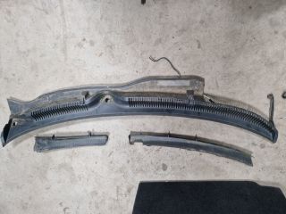 bontott SEAT LEON Levélrács