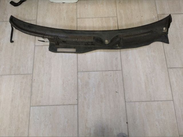 bontott SEAT LEON Levélrács