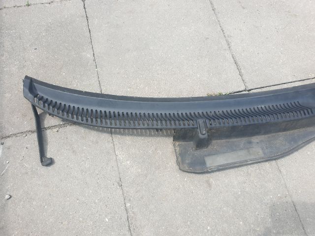 bontott SEAT LEON Levélrács