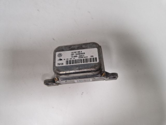 bontott SEAT LEON Menetstabilizátor