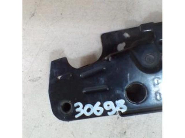 bontott SEAT LEON Motorháztető Zárszerkezet