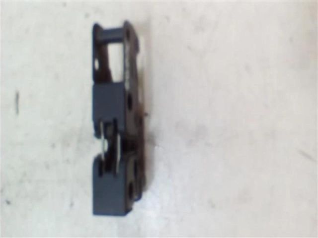 bontott SEAT LEON Motorháztető Zárszerkezet