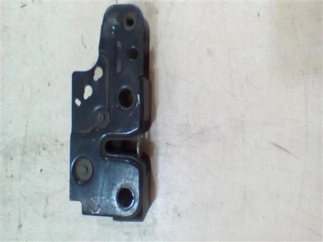 bontott SEAT LEON Motorháztető Zárszerkezet