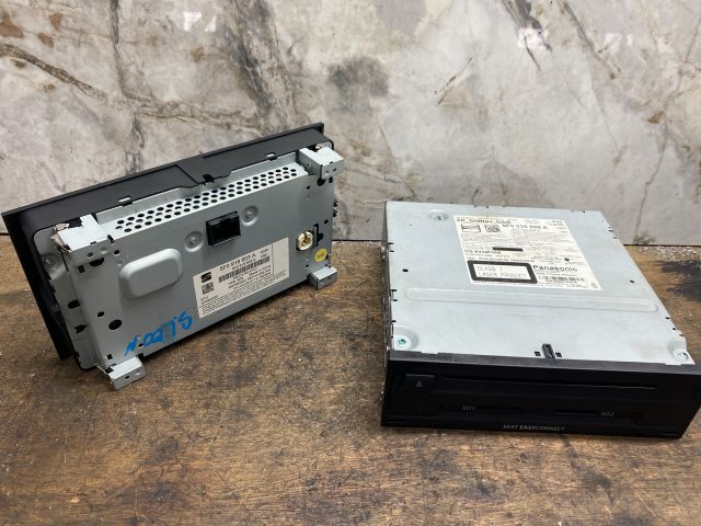 bontott SEAT LEON Multifunkciós Kijelző