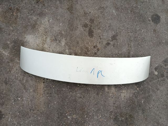 bontott SEAT LEON Pótféklámpa