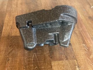 bontott SEAT LEON Pótkerék Szerszámtartó