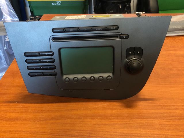 bontott SEAT LEON Rádió / CD Kapcsoló