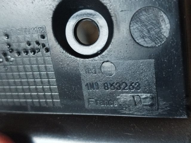 bontott SEAT LEON Rádió / CD Keret