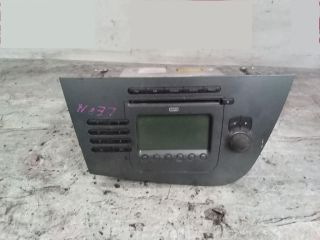 bontott SEAT LEON Rádió / CD