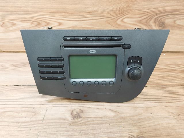 bontott SEAT LEON Rádió / CD