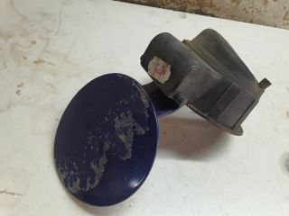 bontott SEAT LEON Tankajtó