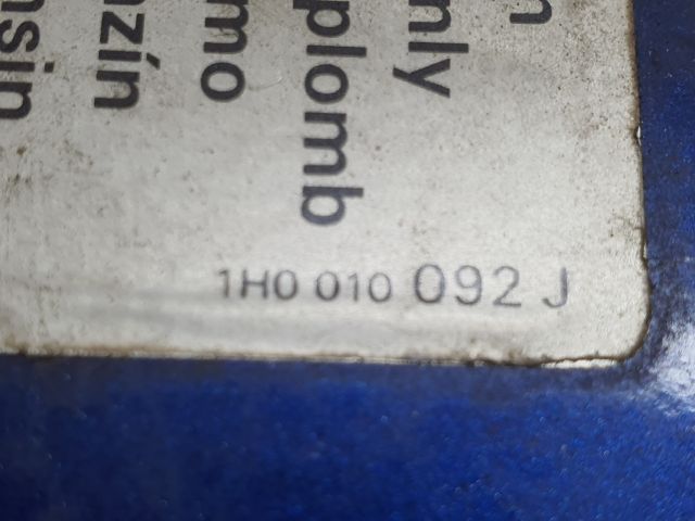 bontott SEAT LEON Tankajtó