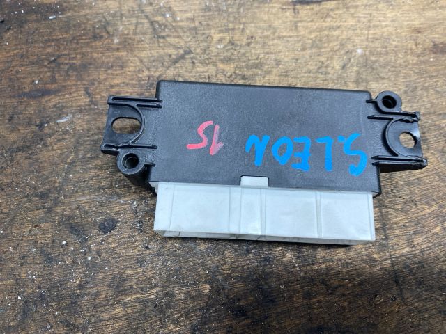 bontott SEAT LEON Tolatóradar Elektronika