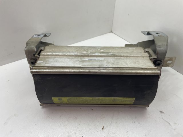 bontott SEAT LEON Utasoldali Légzsák